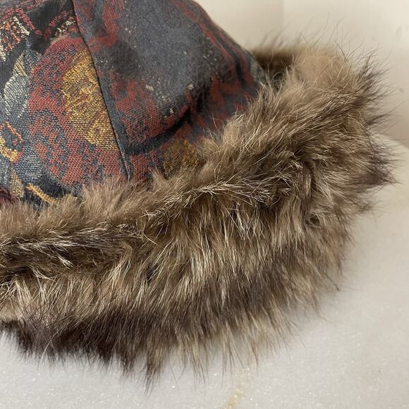 VTG 90s Von Henneberg Silk Brocade Tapestry Fur Lined Hat Artsy Handmade S/M main image 15
